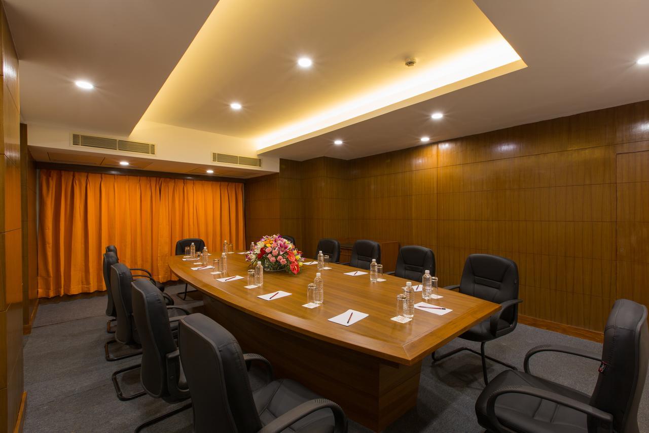 Viva Hotel Near Madgaon Railway Station מראה חיצוני תמונה